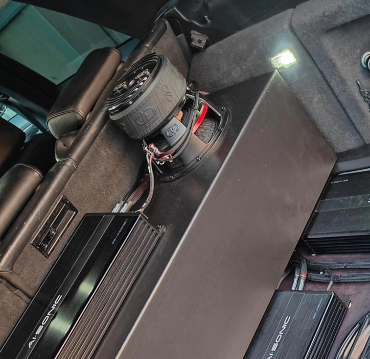 DD608F, 608-F, DD-608-F, 608 Sub, DD 600 Series 8", 608f box, 608f magnet, 608f surround, 608f basket, 608f ported, 608f in truck