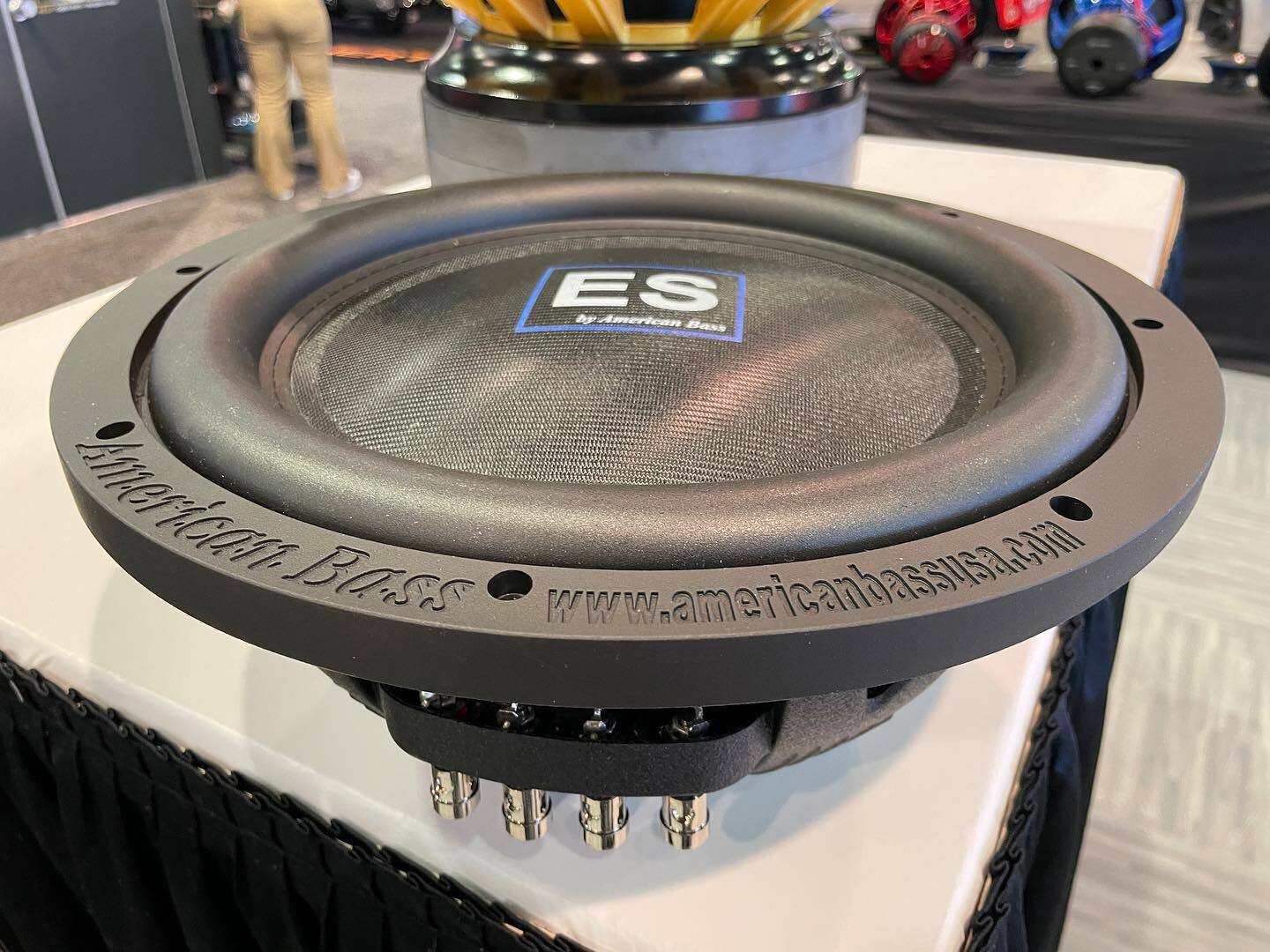 American Bass ES 12 Subwoofer | DESIGNER MOTORSPORTS